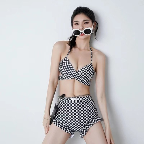 Summer Selfie Striped Triangle Bikini with Independent Black Lace Covering, Fresh and Natural Japanese and Korean Style Women's Swimsuit