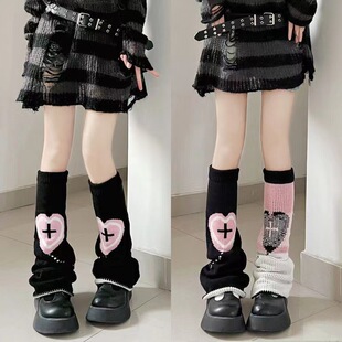 Y2K Niche Subculture Knitted Leg Warmers with Heart and Cross Balloon Design, Wide-Leg Double-Sided Flared Socks in a Sweet and Cool Style