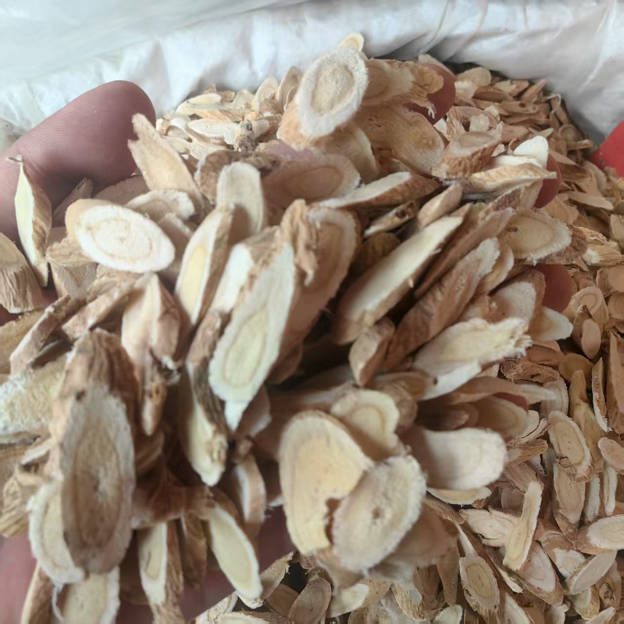 Astragalus Root Slices Huang Qi 斜片 500g Dried Chinese Herbal Tea and Soup Ingredient key features