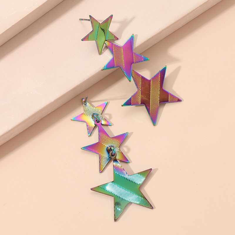 Retro creative five-pointed star long pendant earrings