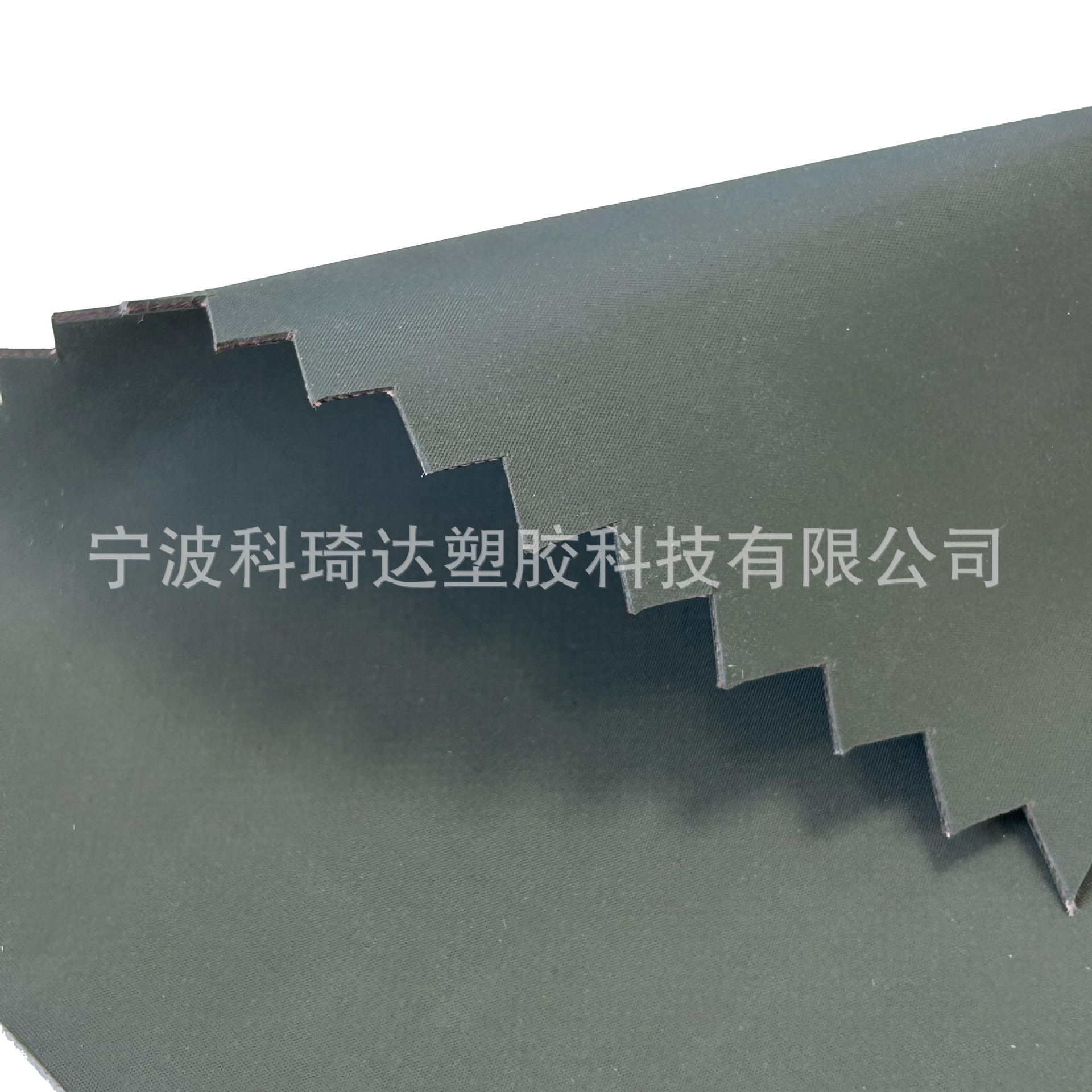 军绿色小细纹氯磺化聚乙烯橡胶夹网布 阻燃防火橡胶布