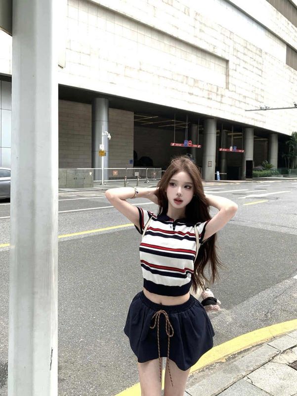 韓国カレッジスタイルレトロコントラストストライプ半袖Tシャツレディース夏小柄右肩ラペルセータートップ|undefined