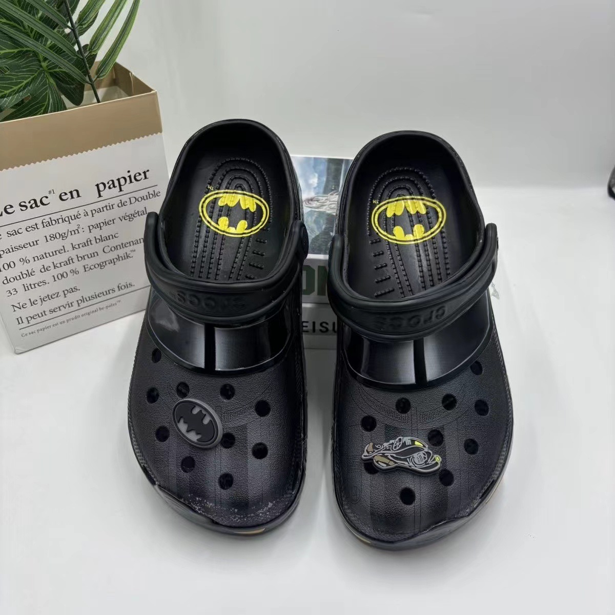 Cross nuevo bat-carro anti-derrapante para hombres y mujeres zapatos de verano sandalias anti-derrapante zapatillas de cabeza