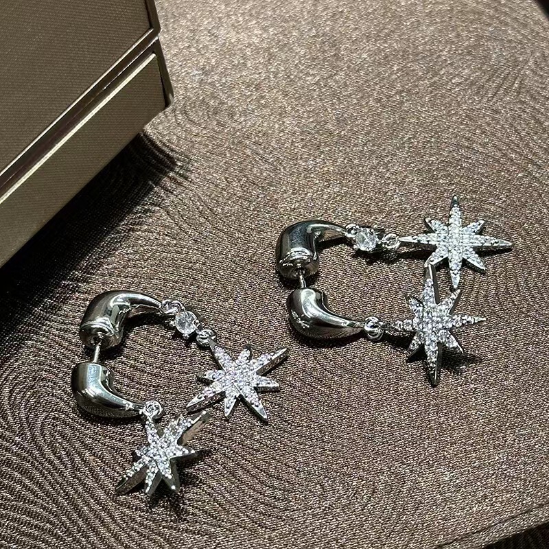 一款两戴锆石星芒耳钉优雅时尚潮流独特设计简约百搭高级感耳饰女|undefined
