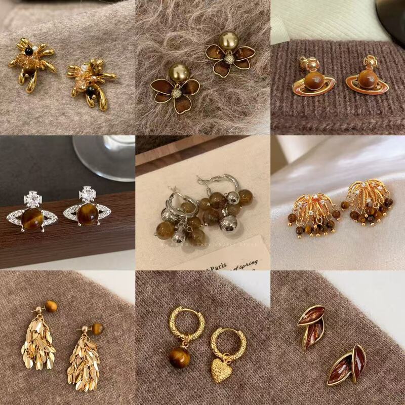 Amber Streamer Autumn and Winter Retro Maillard Coffee Color Metal Geometric Earrings Niche Elegant Accessible Luxury High-End Earrings Amber Streamer Autumn and Winter Retro Maillard Coffee Color Metal Geometric Earrings Niche Elegant Accessible Luxury High-End Earrings