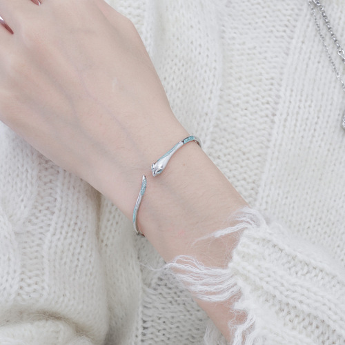 Ocean Blue Snake Shape Bracelet, Niche Design, Instagram Cold Wind, High-End Sense of Style, Personality Fashion, Trendy and Cool, Light Luxury Band