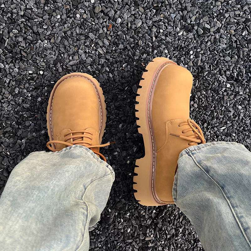 남성용 두꺼운 밑창 높이 증가 영국 스타일의 새로운 빅 레드 마틴 부츠 남성용 로우탑 캐주얼 작업복 가죽 신발