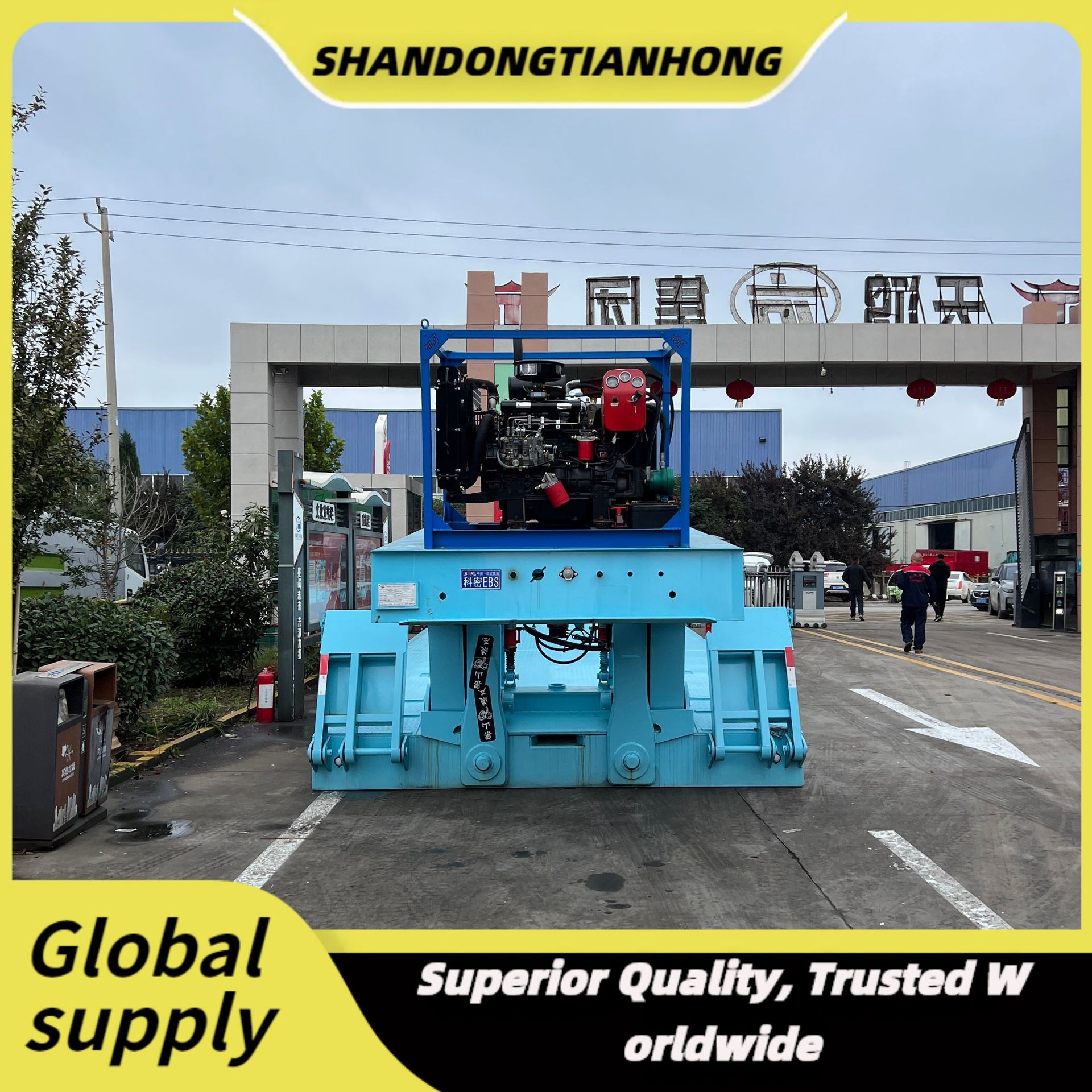 Source Manufacturer Exports 4-Axis Heavy-Duty Low-Bed Semi-Trailer Engineering Machinery Transport Trailer to South America, Central Asia and Saudi Arabia