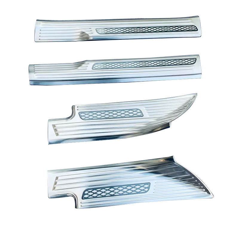 Adecuado para Mitsubishi 22 outlander puerta tira bienvenida pedal de acero inoxidable dentro y fuera de la puerta tira decorativa tira brillante