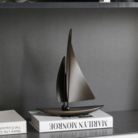 金属工艺品;树脂工艺品;水晶工艺品