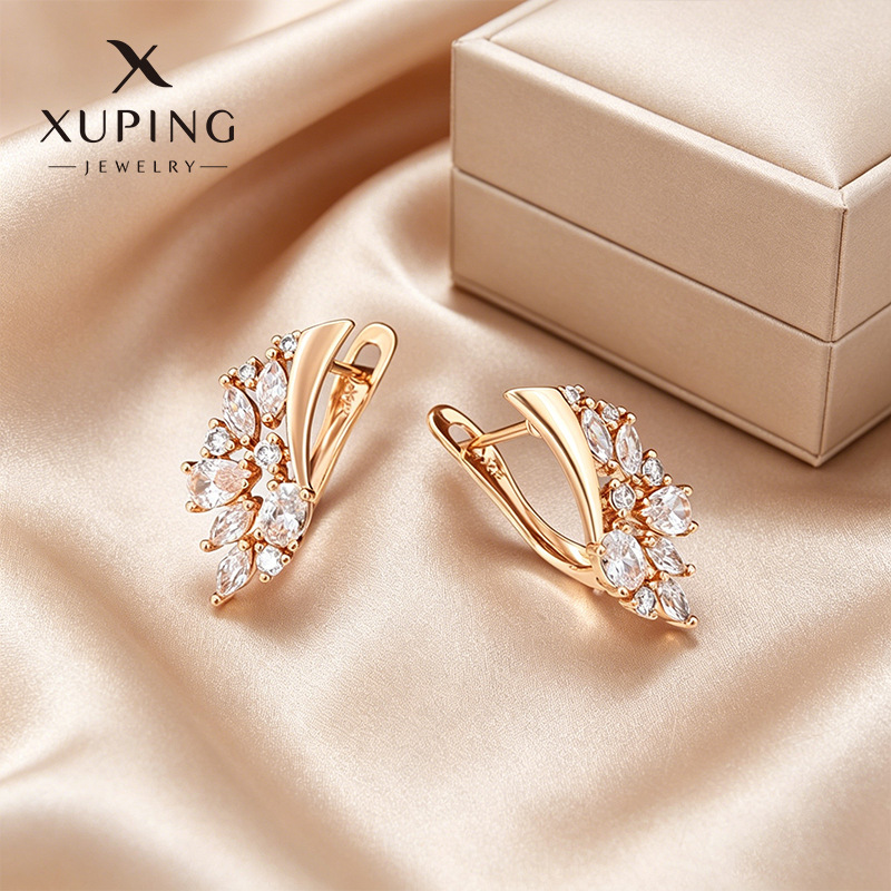 Xuping nicho ruso retró broche de auriculares de cobre chapado en 18k color europeo y americano pendientes transfronterizos personalizados al por mayor