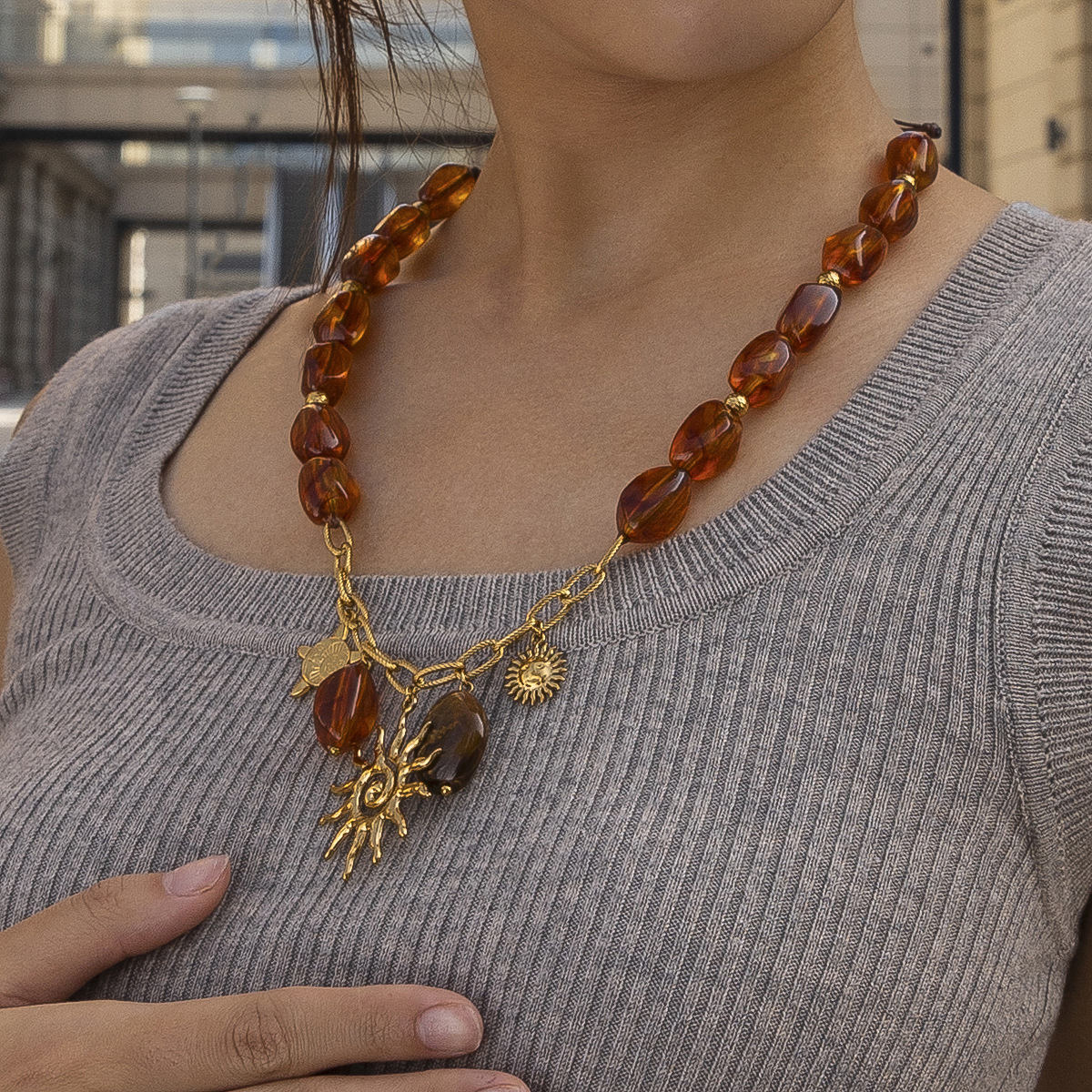 Alta Europa y América de acero inoxidable collar colgante de sol lujo ligero de alta calidad acrílico cuentas de cuerdas de trenzado collar cadena clavícula