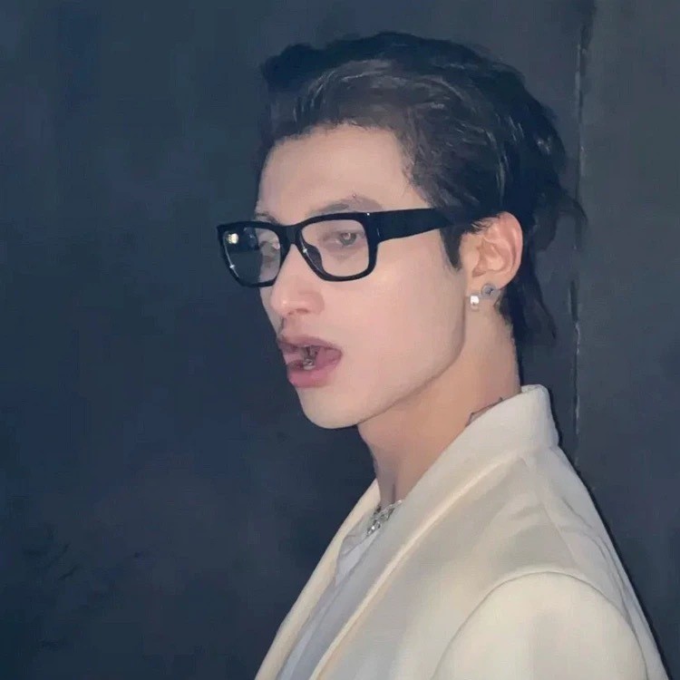 Minimalistische Herrenbrille Quadratisch Schwarz Retro Design_voghion.com