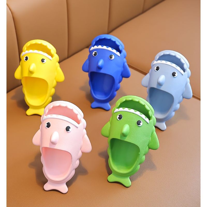 Children's Sandals, Shark Baby Slippers, Girls' Clogs, Summer Toddlers, Indoor Bathing and Outdoor Wear, Beach Non-Slip