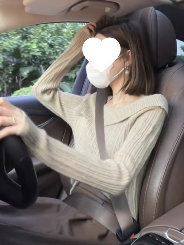 欧货气质高级感打底衫女春秋新款毛衣修身灰色针织衫一字领上衣潮|undefined