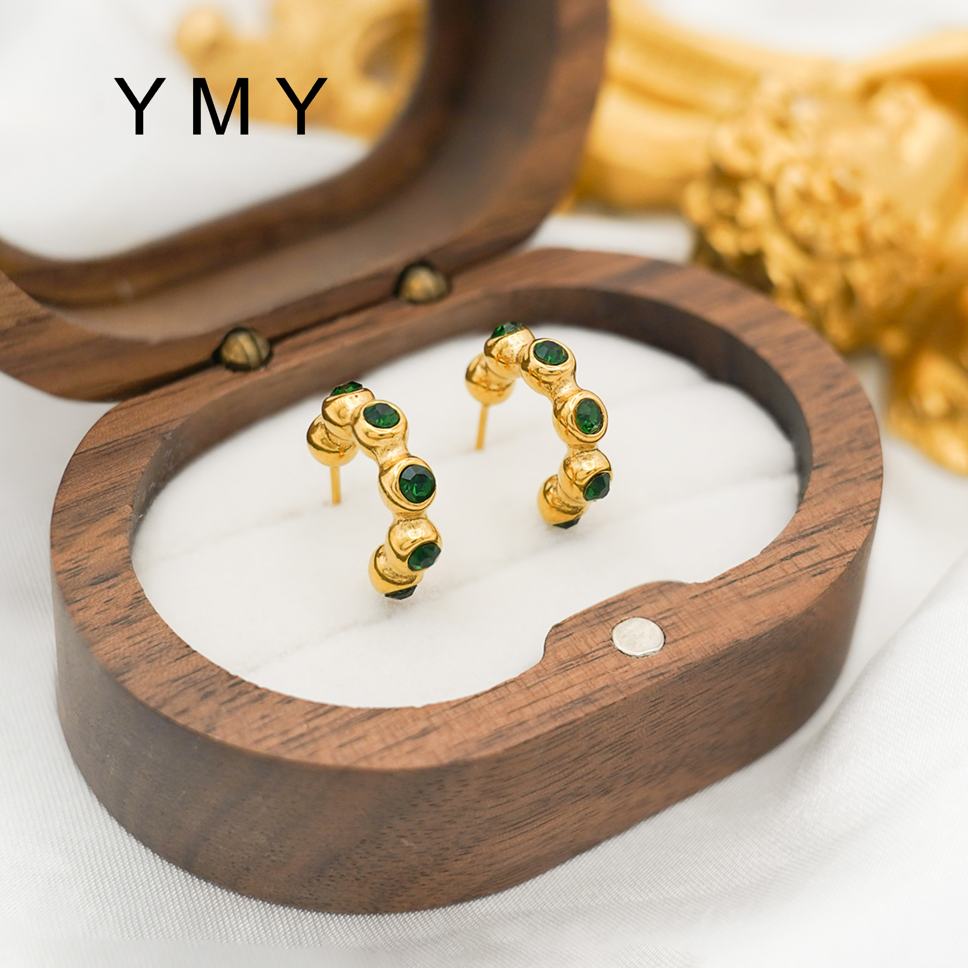 Retro fashionable small design green round beads