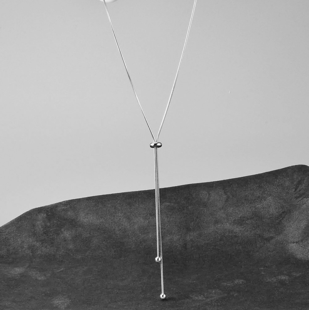 Two-Tone Delicate Layered Chain Set, Gold & Silver Mixed Metal Thin Stack, Minimalist Edgy Layering Jewelry, Lightweight Non-Tangle Dual Tone Necklace_voghion.com