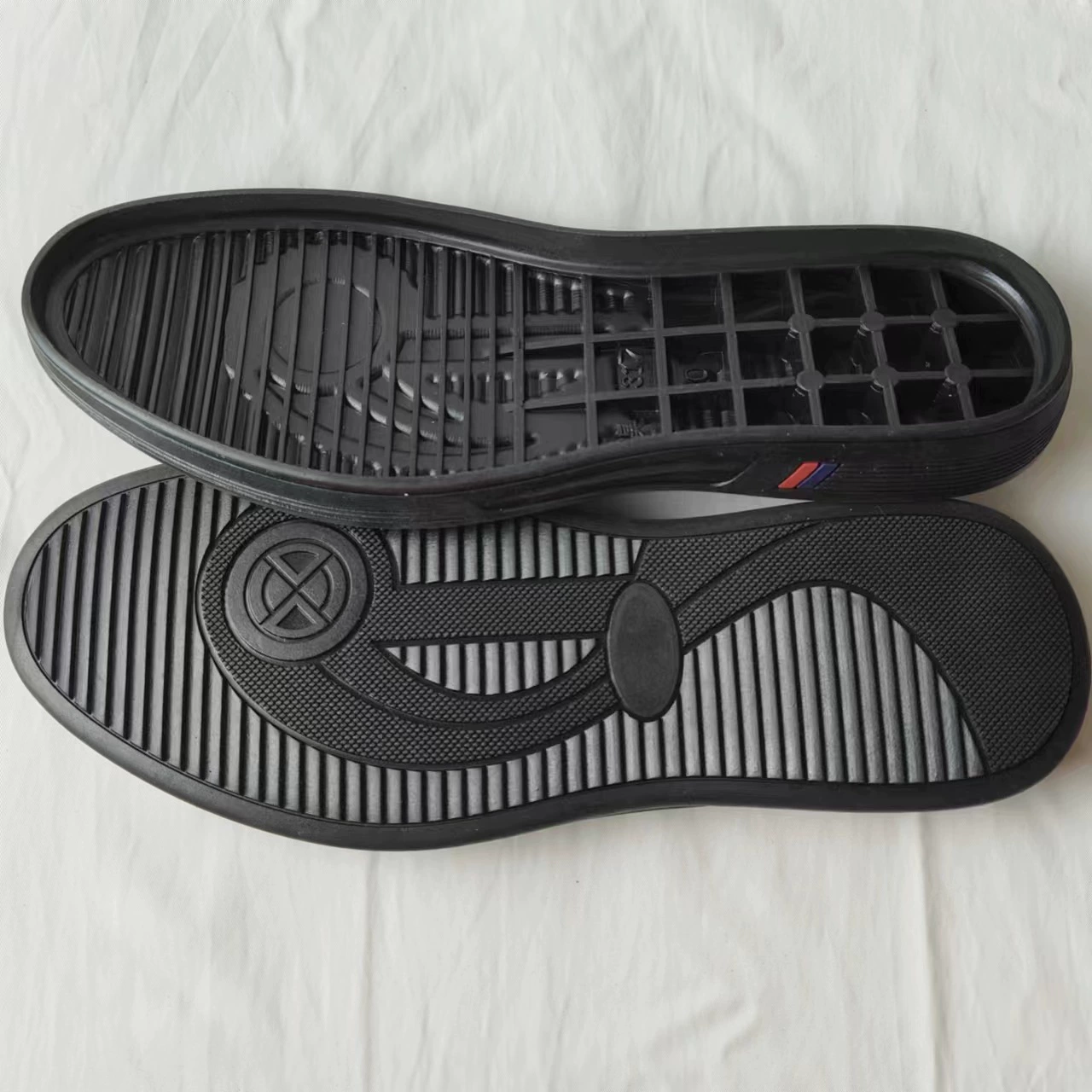 Повседневная обувь, мужская резиновая подошва, однослойная обувь, кожаная подошва, можно положить в Интернет для смены мягкой износостойкой подошвы, материал обуви оптом