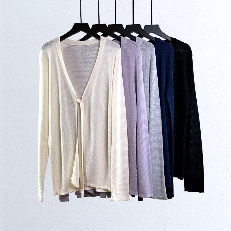 Spring and Summer Silk Lace-Up Buttoned Knitted Cardigan, French Style, High-End Knitted Sweater for Work, Casual Style Women's Clothing