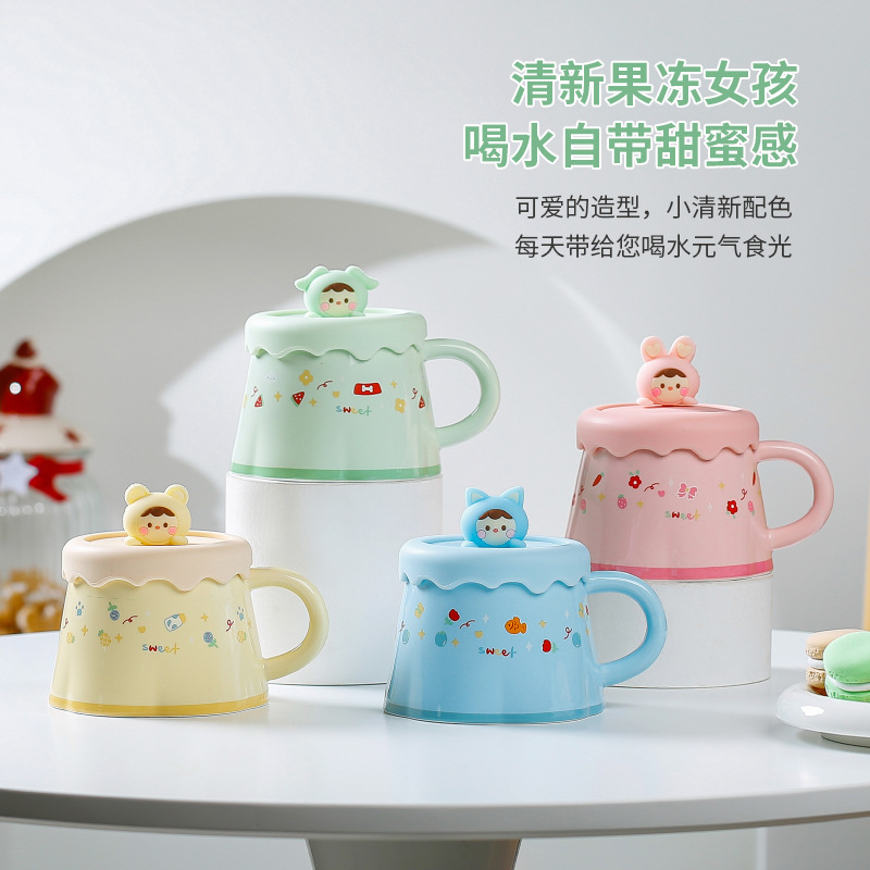 Taza de cerámica estilo coreano con tapa diseño dulce