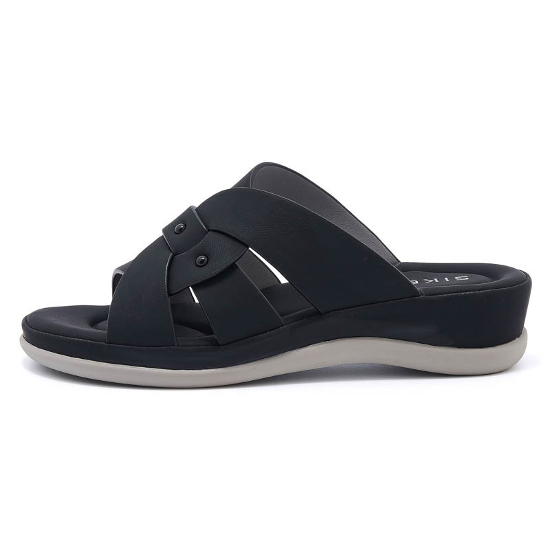 2025 primavera nueva zapatilla fría ligera antideslizante pendiente con zapatillas de viaje cómodas ociosas de fondo grueso para mujeres