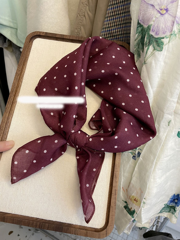 綿とリネンの夏の韓国の小さな正方形のスカーフ、女性用のフランスの芸術的な薄いシルクスカーフ、カシューナッツの花のスカーフ、髪を飾るネッカチーフ|undefined