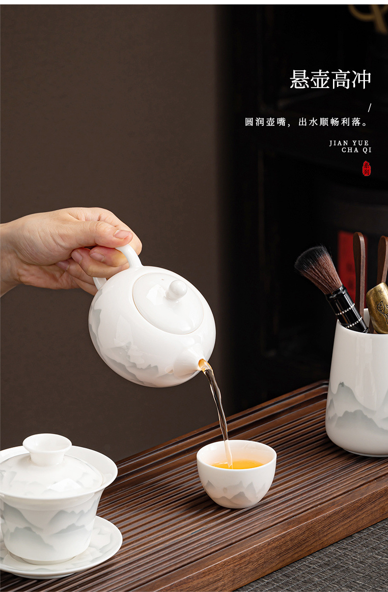 30d64f41-ee4f-494d-a9b9-f1e8e8f2afae.jpe