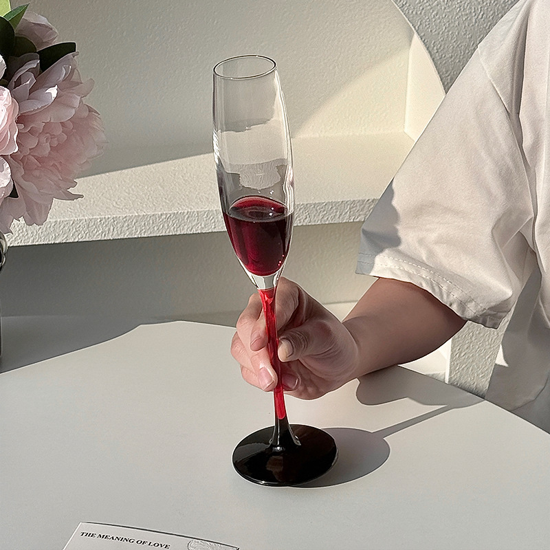 champagne glass