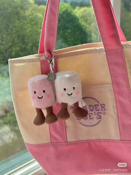 Upgrade marshmallow pendant