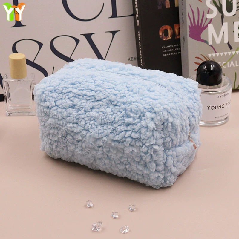 Косметичка‑органайзер, стёганая из bubble‑cotton, 2 размера 235×115×115 мм и 120×170×95 мм, цветочные и плюшевые варианты