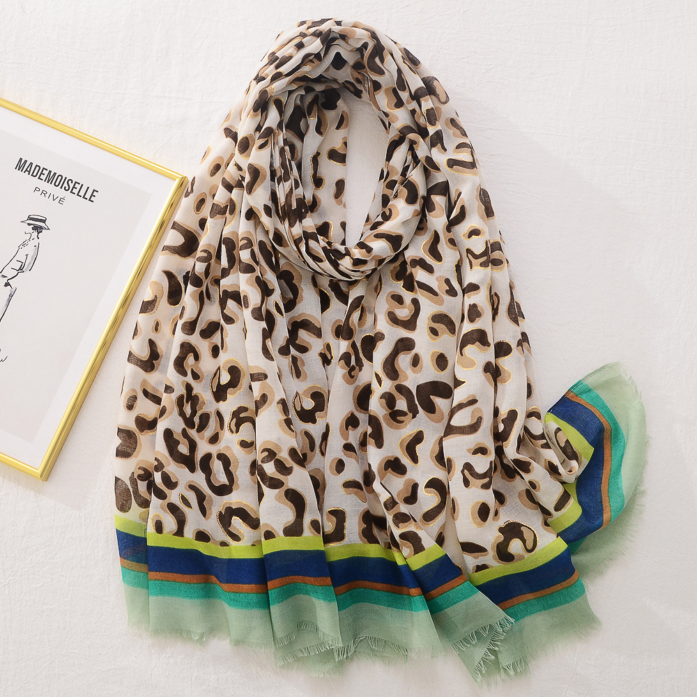 Bronceado de moda Rosa impresión algodón y lino sensación bufanda de seda todo partido bronceado bufanda grande viaje protector solar Toalla de playa para las mujeres