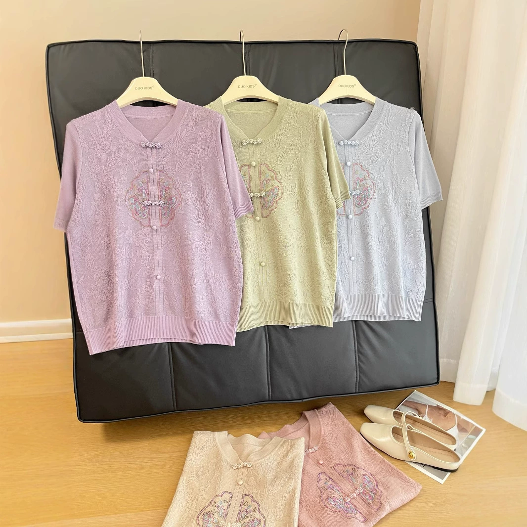 Вязаный свитер для мамы с китайскими стразами, новинка 2025 года, свободный крой, короткий рукав, для женщин среднего и пожилого возраста