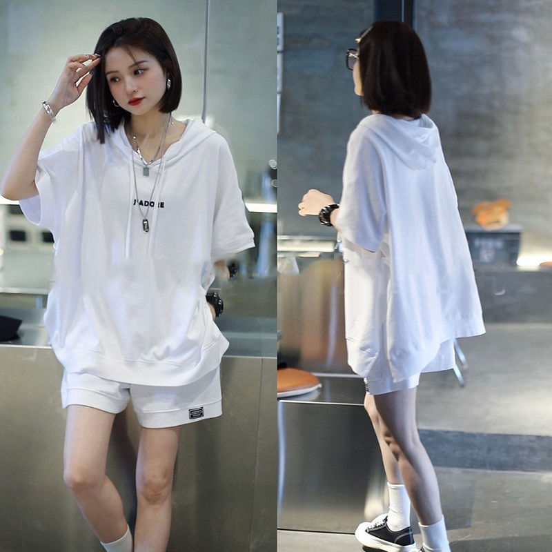 Plus Size Fashion Suit for Women 2026 Summer New Casual Sportswear Loose Short-Sleeved Shorts Two-Piece Set Plus Size Fashion Suit for Women 2026 Summer New Casual Sportswear Loose Short-Sleeved Shorts Two-Piece Set