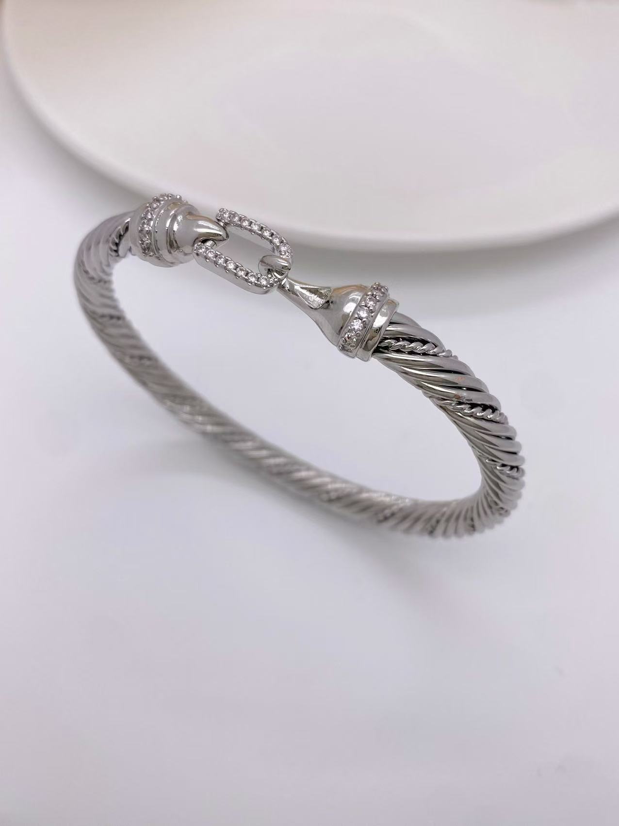 Wholesale Jewelry Simple Style Geometric Copper Zircon 18K Gold Plated Inlay Bracelets Necklace display picture 8