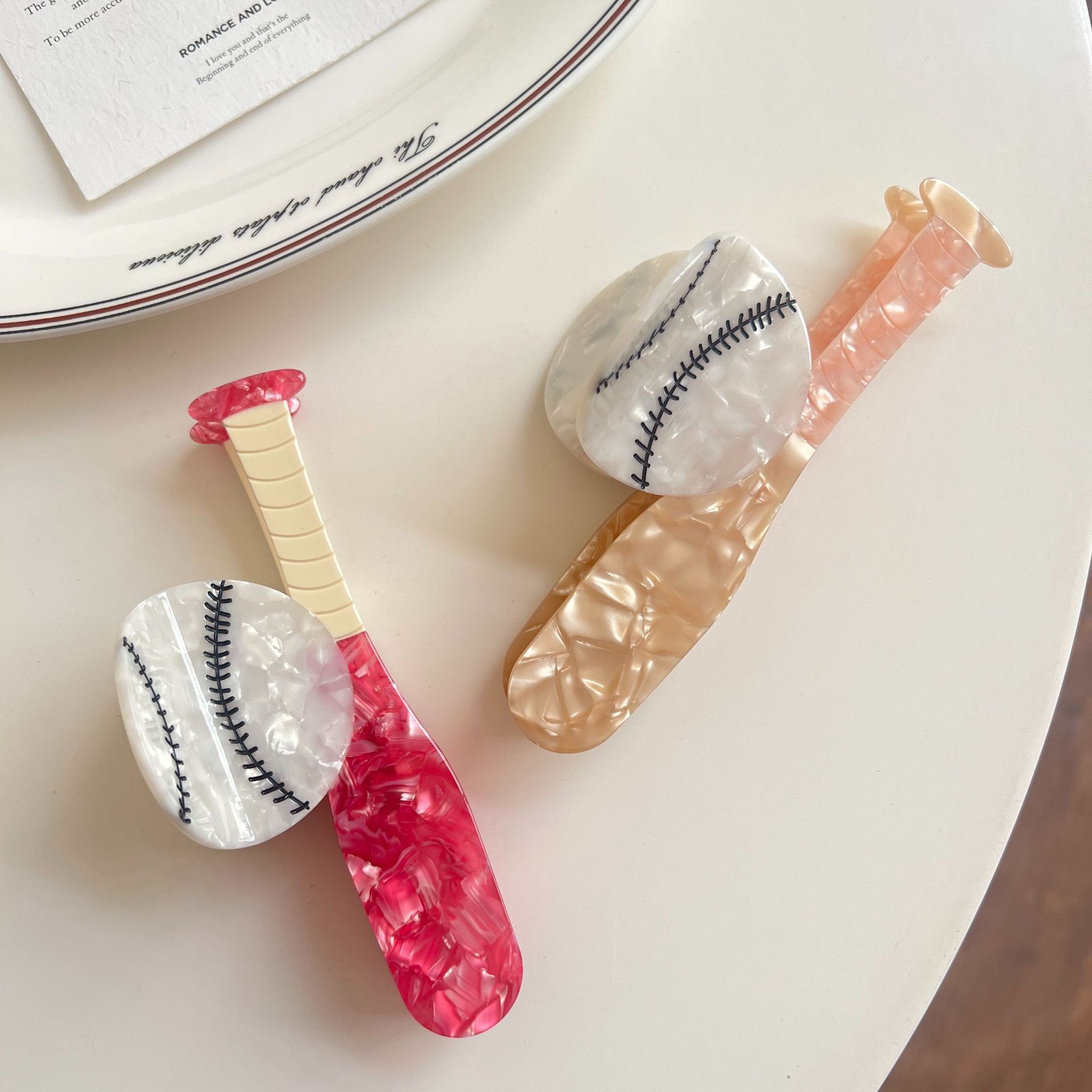 Mujeres De Béisbol Lindo Ropa De Calle Hojas De Acetato Garras De Pelo display picture 3