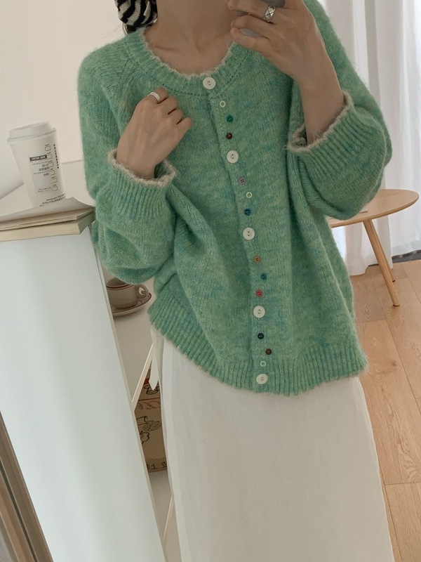 奶fufu设计感彩色纽扣针织开衫女秋季新款宽松慵懒风软糯毛衣外套|undefined