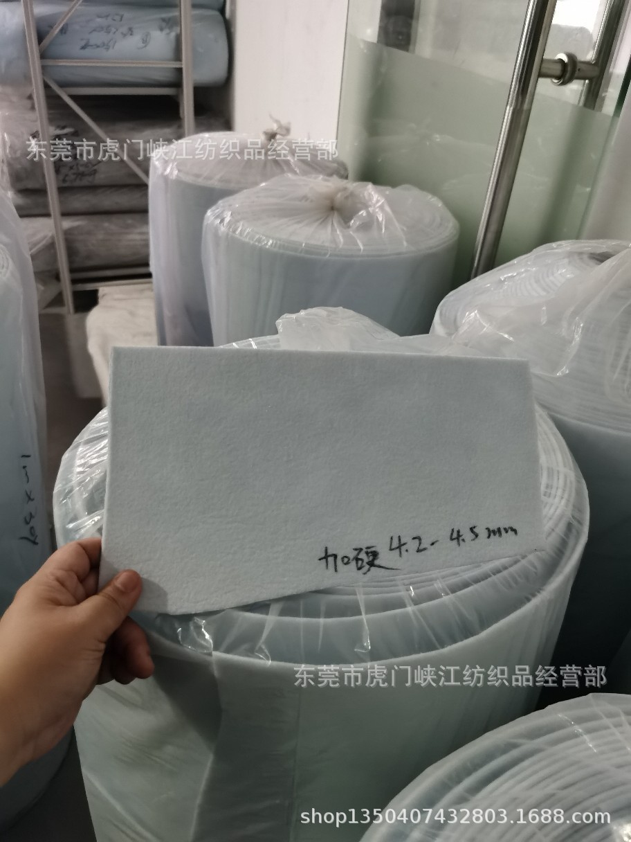 加硬毛毡布戟绒布压模特硬热压无纺布白色4.0-5mm东莞虎门现货白