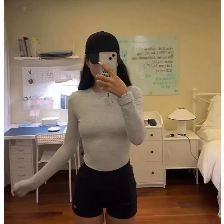 [Ready Stock] S-Kmis Kardashian Pure Desire Sexy Slim Elegant Casual Bottoming Knitted Elastic Round Neck Long Sleeves