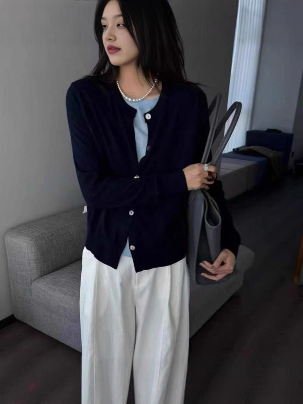 拼接假两件针织衫女2025早秋新款小众小个子设计感简约针织开衫女|undefined