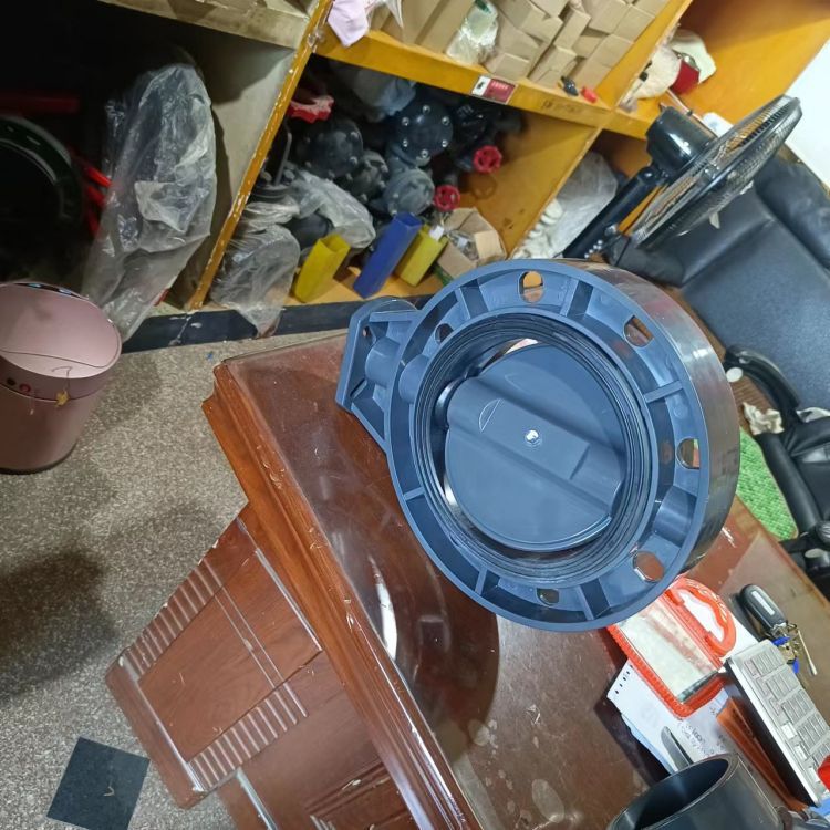 D371X-10S 手动涡轮对夹式UPVC蝶阀 耐酸防腐化工级UPVC塑料蝶阀