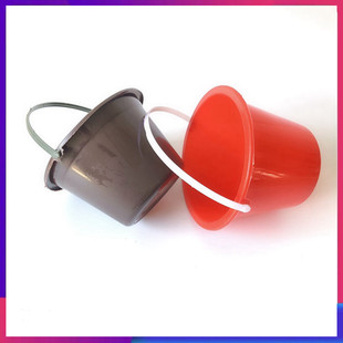 A large number of wholesale New Material small red bucket brush paint bucket paint bucket experimental bucket small white bucket