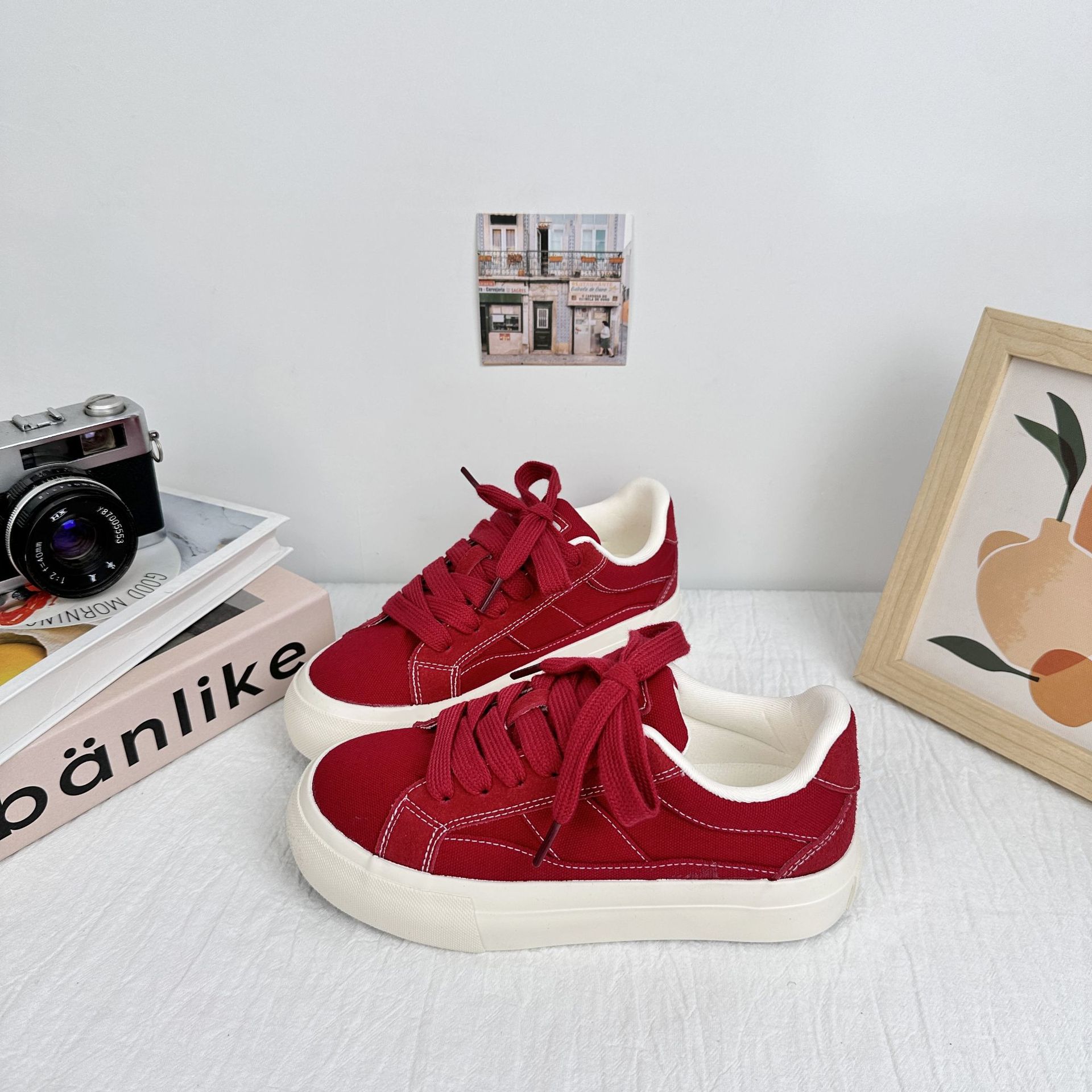 Zapatos casuales de suela gruesa de onda lejana zapatos de verano para mujer nuevos zapatos de lona de nicho zapatos deportivos zapatos blancos de todo fósforo para mujer