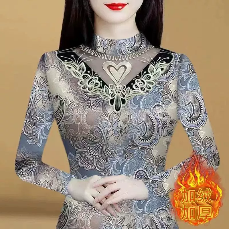 Осенне-зимняя новая утолщенная композитная супермягкая нижняя рубашка для женщин, теплая мама среднего возраста, внутренняя футболка с длинными рукавами большого размера, толстовка