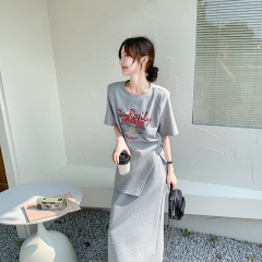 グレー韓国系減齢プリントtシャツスーツスカート女性夏2025新型カジュアル半袖スカート2点セット