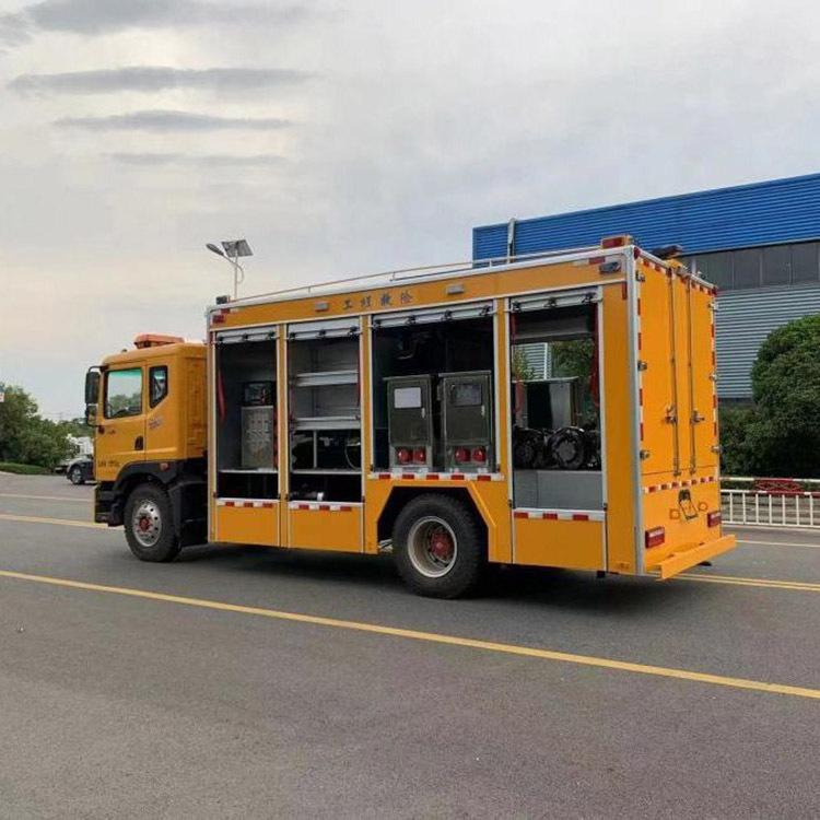 11 排水抢险车 (8)