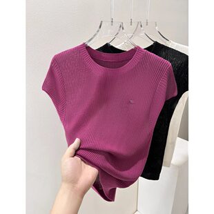 �H��춮aƷչʾ����-��ݮ�ϱ��z�U��ᘿ�������T���ļ�Ů�b�����R
