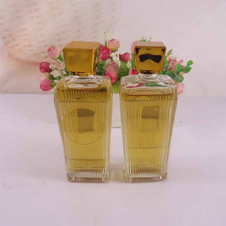 厂家供应晶质料100ml条纹小酒瓶子玻璃瓶药酒玻璃酒瓶现货批发