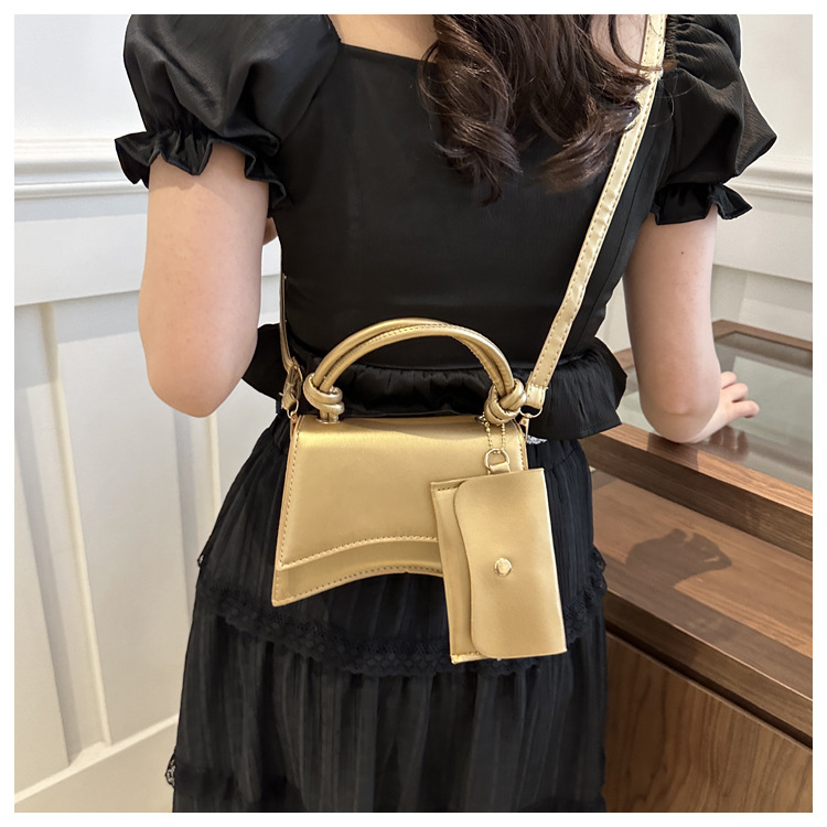 Moteveske for kvinner 2024 ny trend mote skulder enkel uformell crossbody ensfarget mor og barn-veske_voghion.com