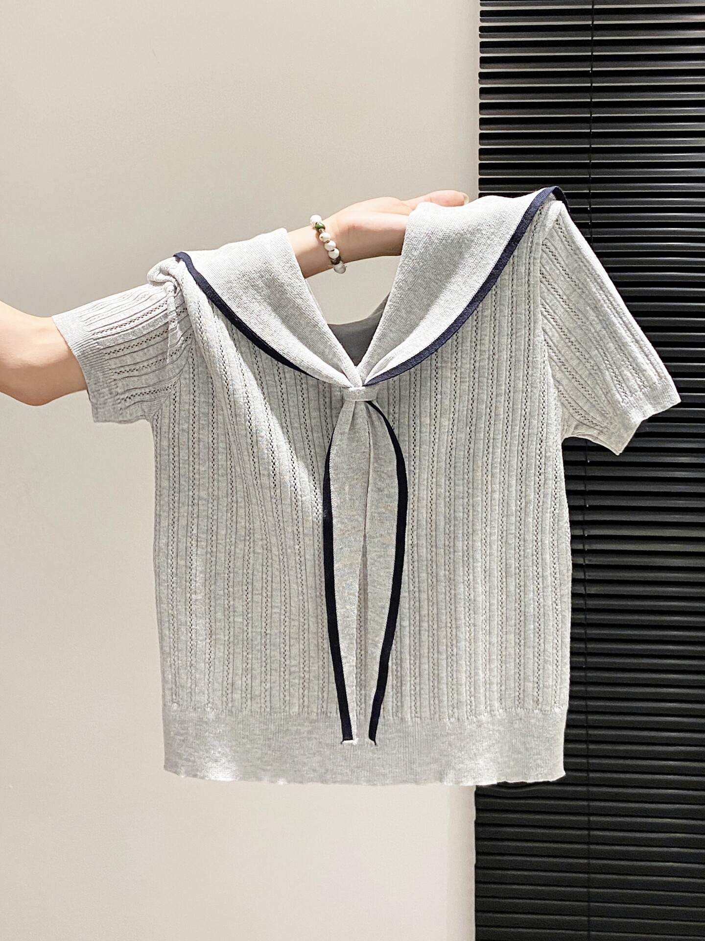 Áo thun nữ cổ tròn tay ngắn phong cách học viện cổ thuyền trưởng dáng rộng — xanh lam