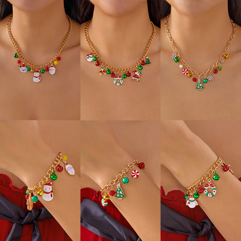 Cross-Border European and American Christmas Chain Bracelet Party Holiday Gift Accessories Snowman Elk Christmas Tree Pendant Bracelet